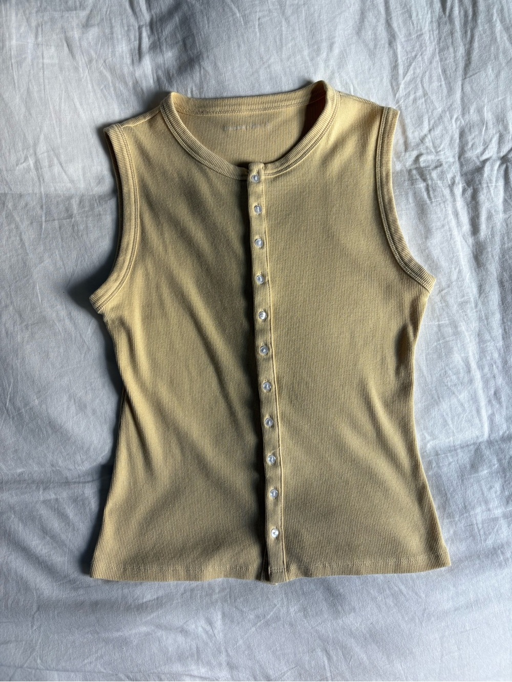 Abercrombie & Fitch Small Sunny Yellow Rib Crew Button-Up Tank Top